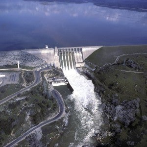 folsom_dam-300x300.jpg