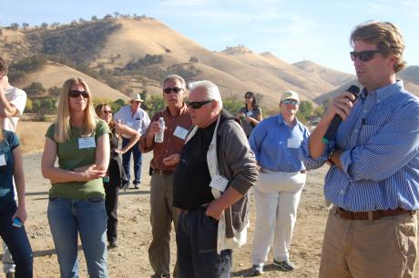 Thad Bettner speaks to tour group at Sites Reservoir site