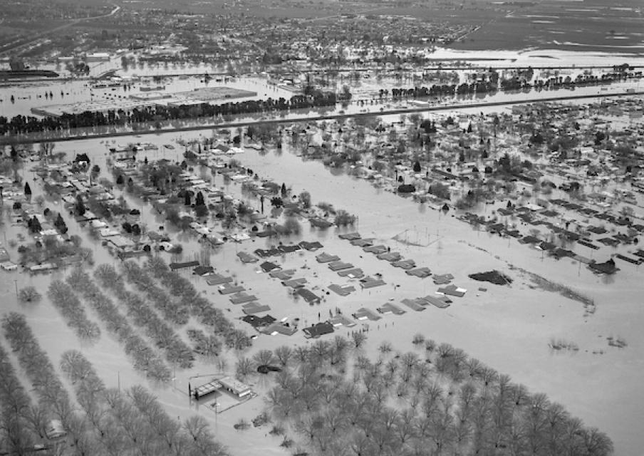 A massive 1986 Northern California flood near Marysville, north of Sacramento, caused the south levee of the Yuba River to breach, forcing thousands of residents to evacuate their homes.