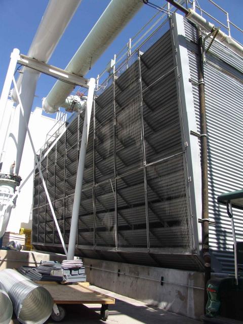 One of the big water users targeted for reduction are the evaporative cooling towers that keep Las Vegas’ commercial and industrial buildings cool. 