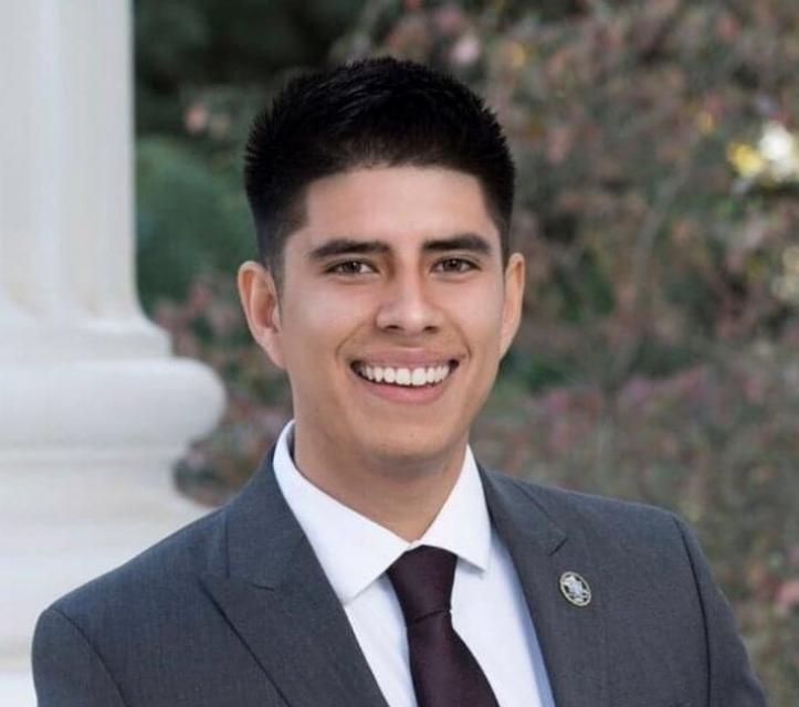 Uriel Saldivar with the Visalia-based Community Water Center said a low-income rate assistance program should be available for all who need it.