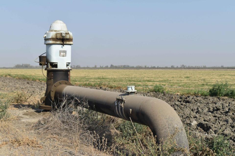 A groundwater pump in the San Joaquin Valley. 
