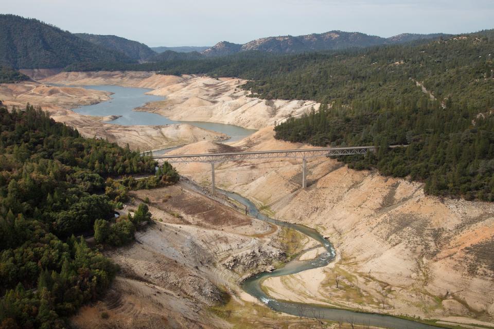 Lake Oroville shows the effects of drought in 2014.