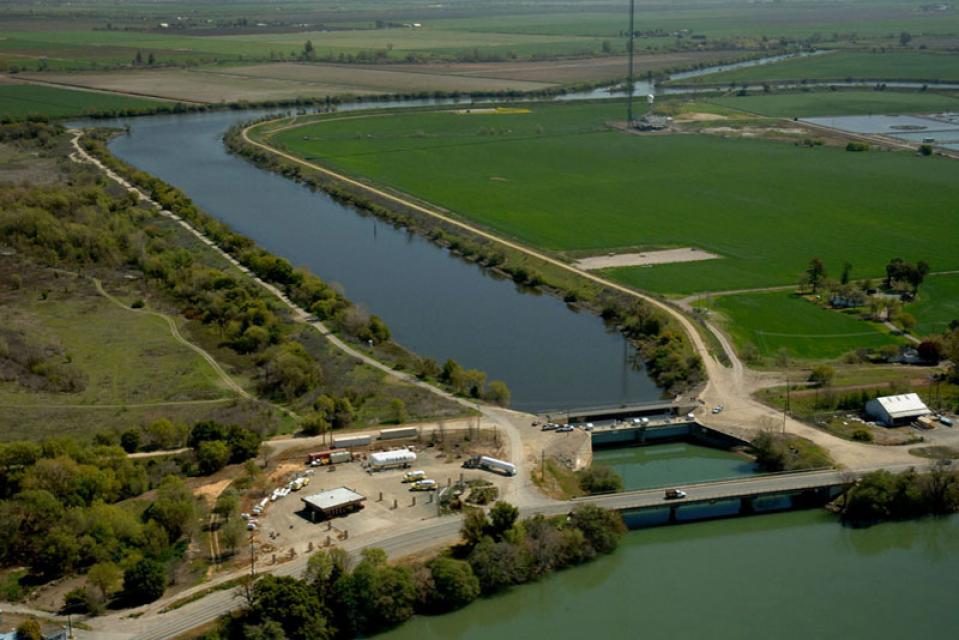 Image shows the Delta Cross Channel, a diversion channel built as part of the federal Central Valley Project.