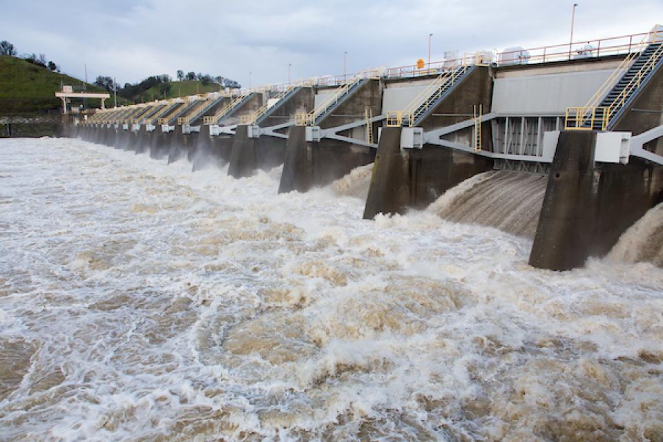 Nimbus Dam winter releases