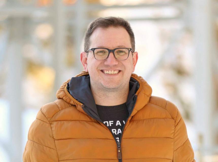 Photo shows Andrew Schwartz, manager of the Central Sierra Snow Lab.