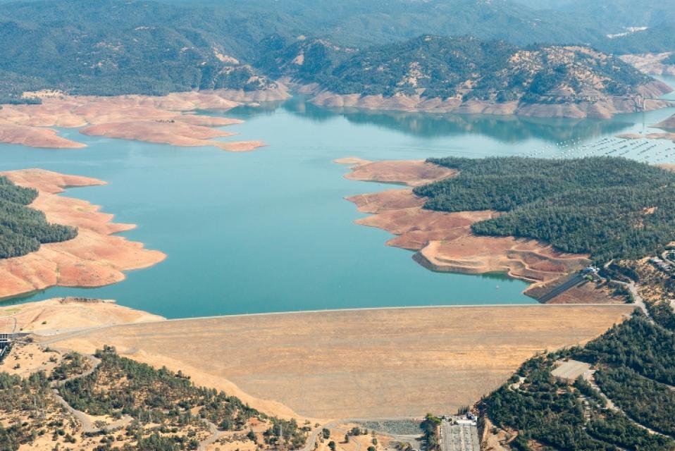 Lake Oroville September 2015. Photo by DWR