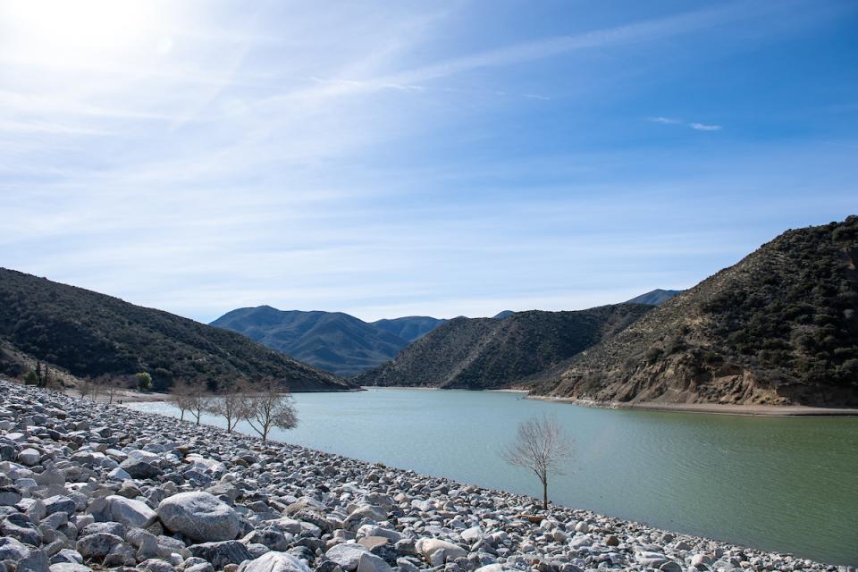 Pyramid Lake